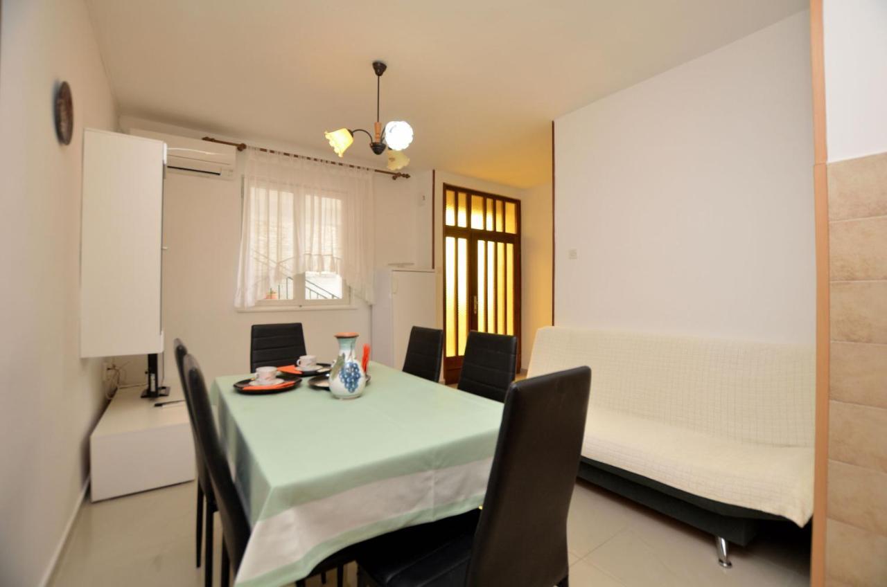 Apartments Magnolia 拉巴克 外观 照片